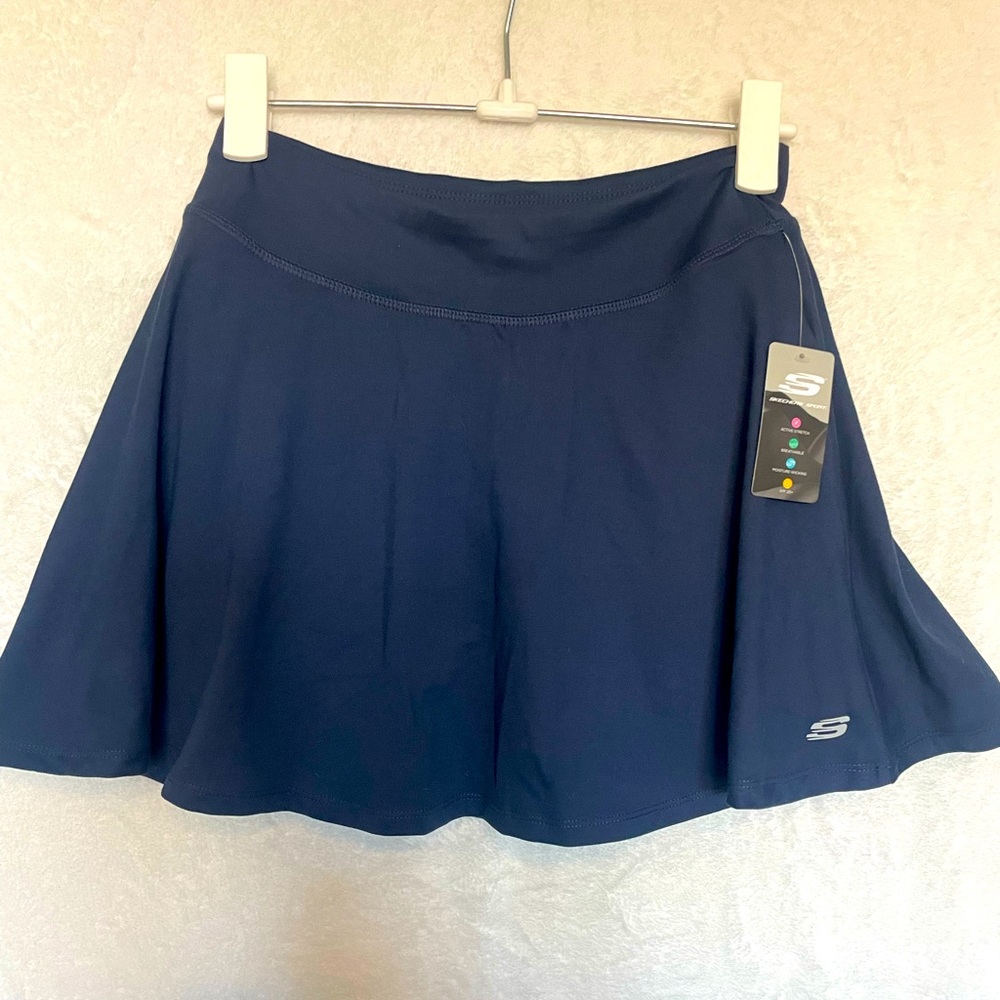 NWT Sketchers Navy Tennis Skort